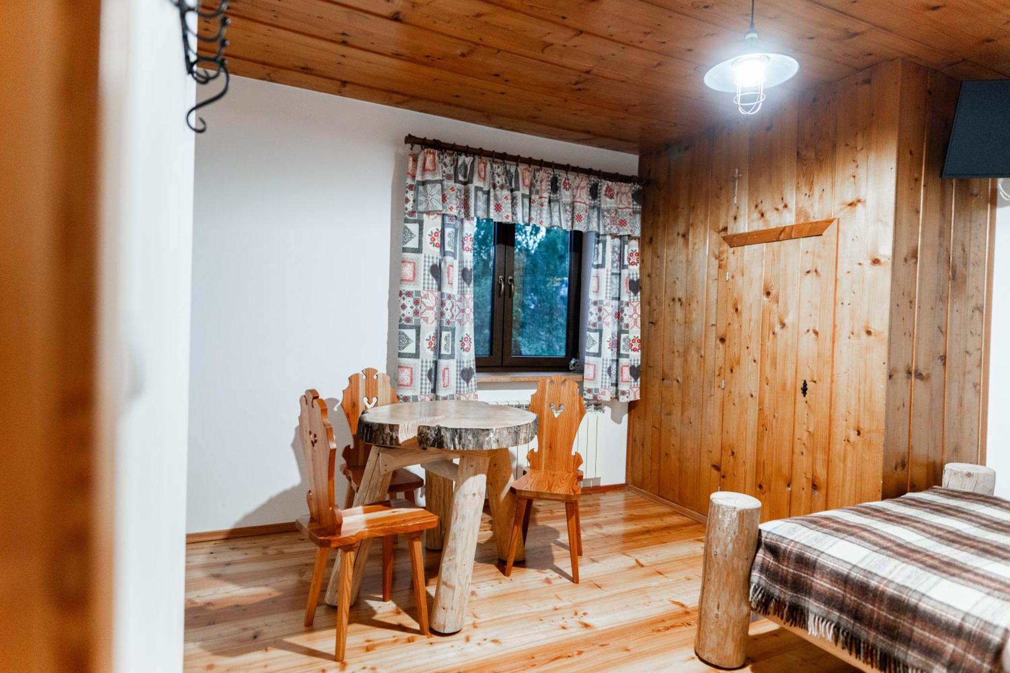 Ku Sosnie Appartement Bukowina Tatrzańska Buitenkant foto