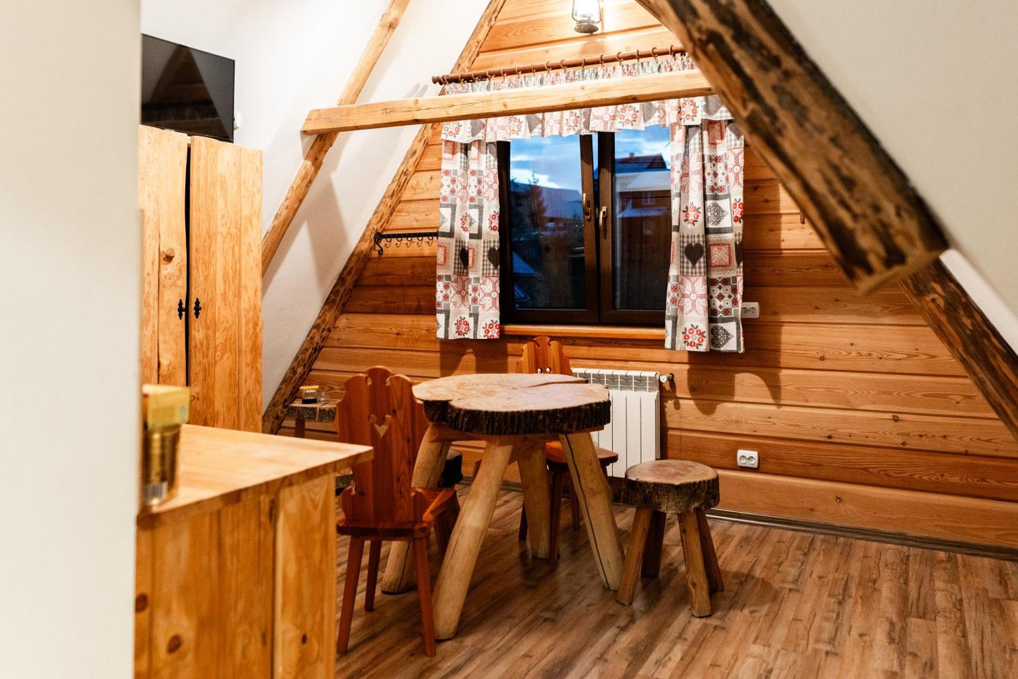 Ku Sosnie Appartement Bukowina Tatrzańska Buitenkant foto