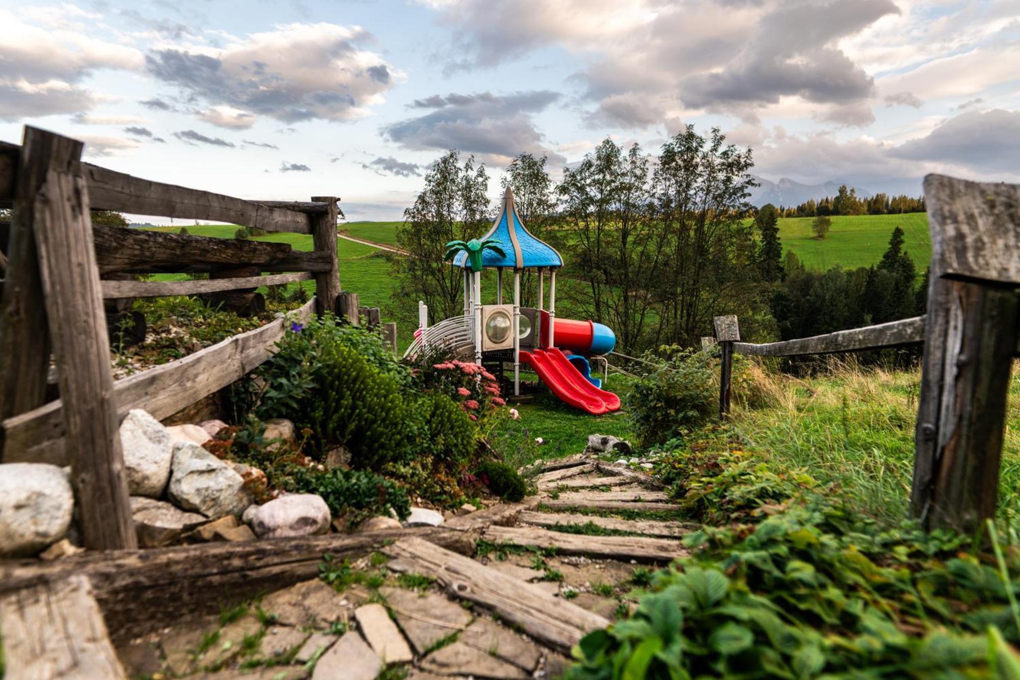 Ku Sosnie Appartement Bukowina Tatrzańska Buitenkant foto